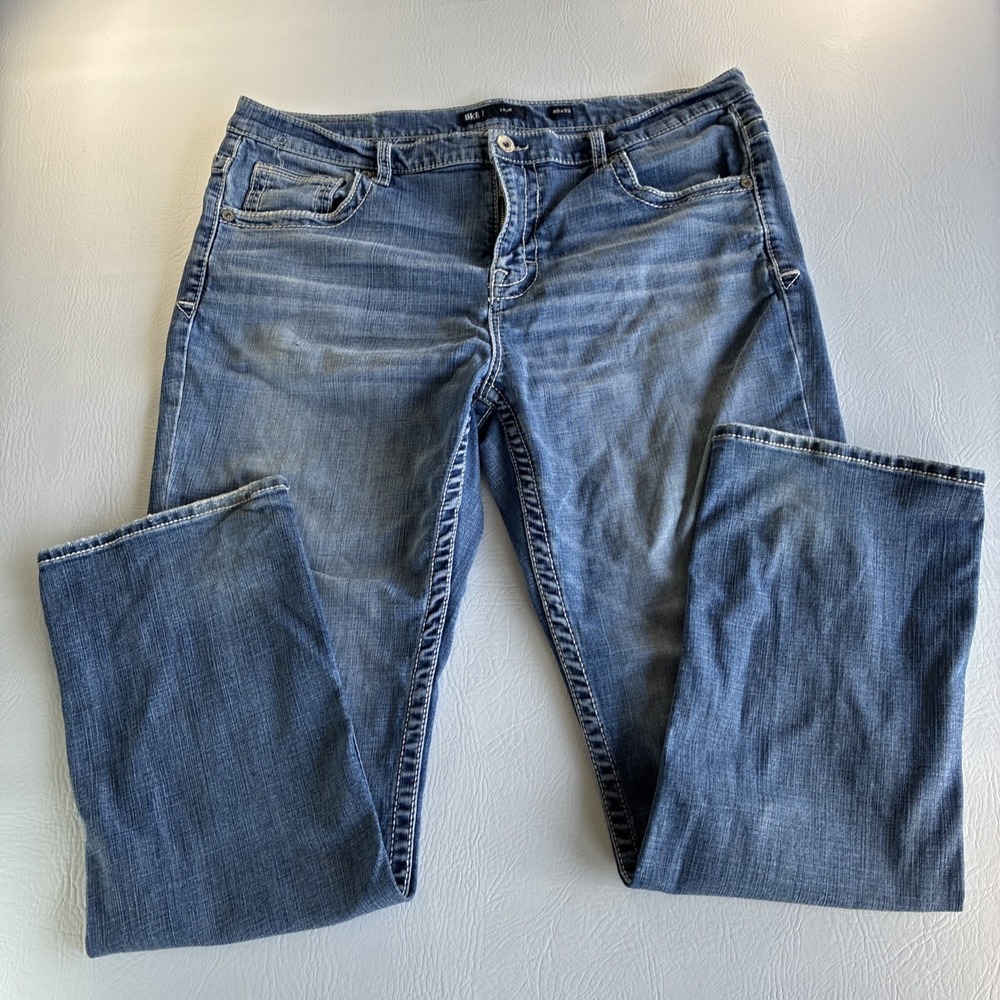 BKE Tyler Jeans Mens 40x32 Whisker Light Wash Straight Leg ABP23244R Worn In